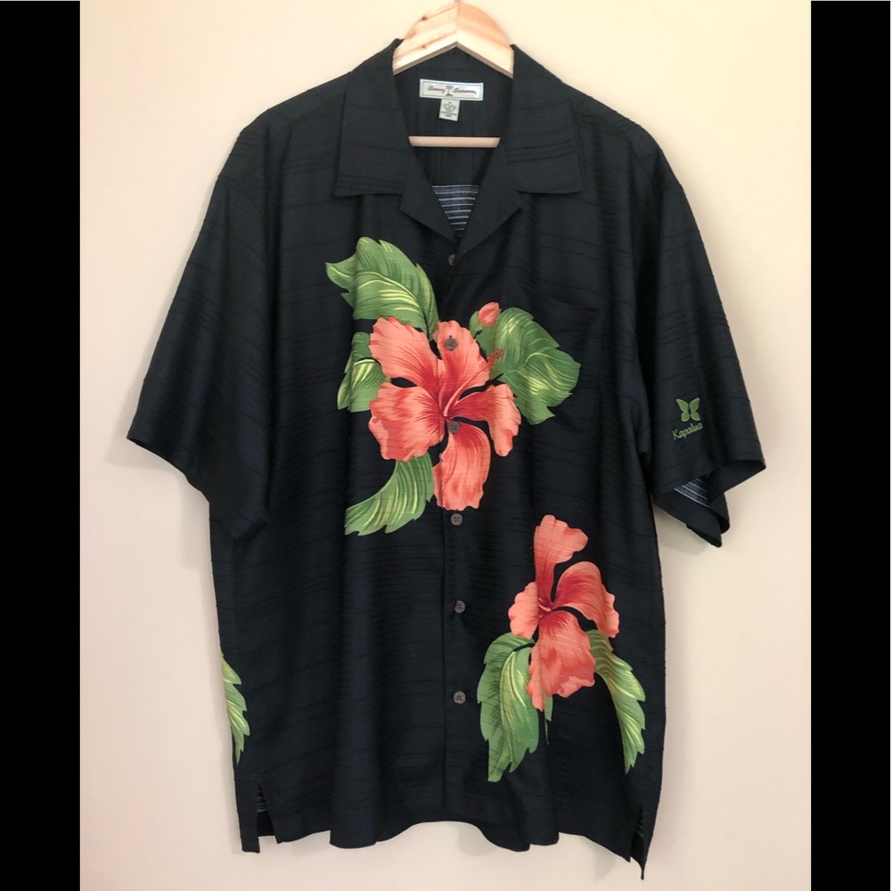 **SOLD** Tommy Bahama Floral Hawaiian Shirt Sz XL